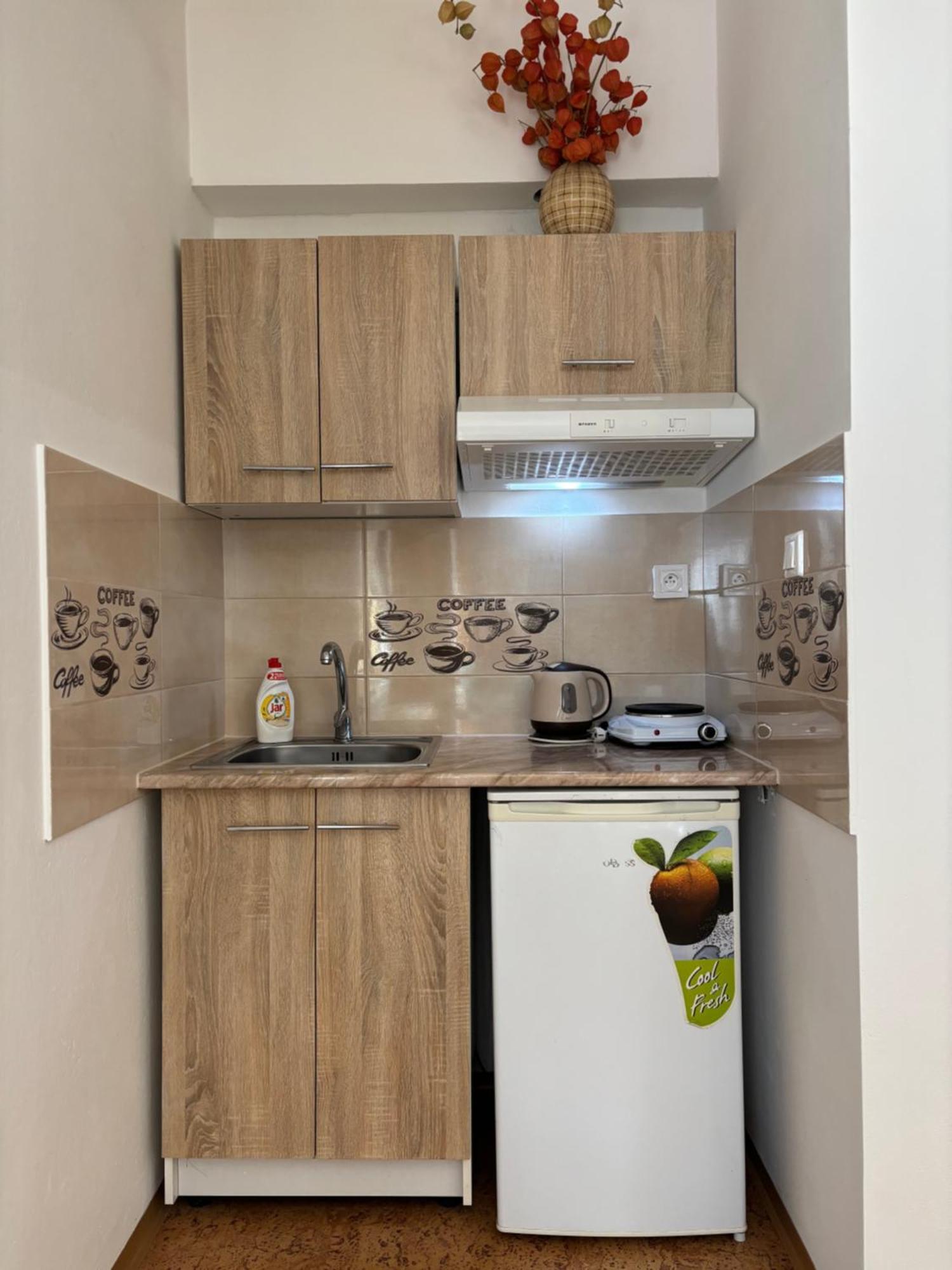 Apartmanovy Dom Grand สตูโรโว ภายนอก รูปภาพ
